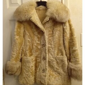 Vintage Fur Coat with Fox‎ Collar and Cuffs Elegant Luxury Outerwear